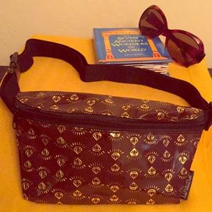 ONLY ONE! 💎Fydelity Fanny Pack💎